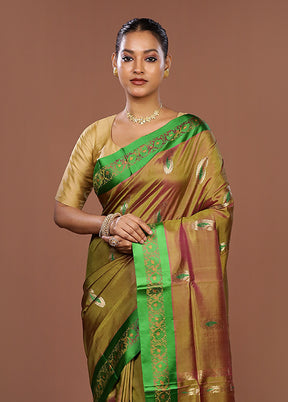 Green Garad Pure Silk Saree Without Blouse Piece