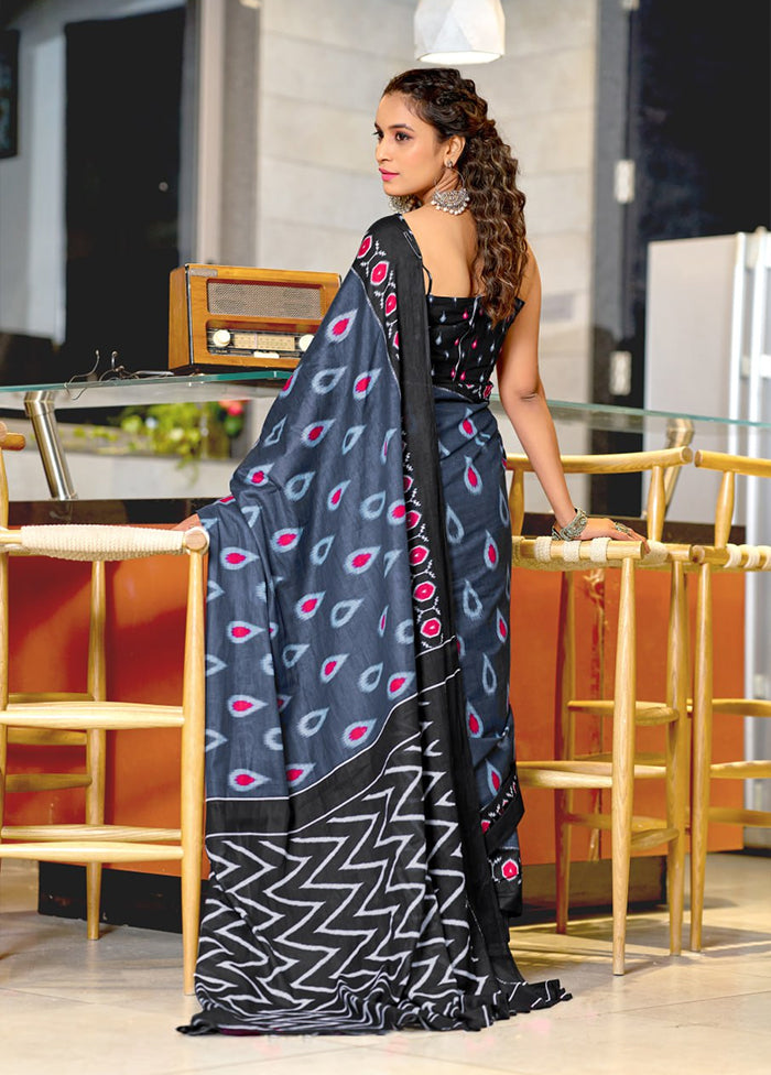 Grey Cotton Saree With Blouse Piece