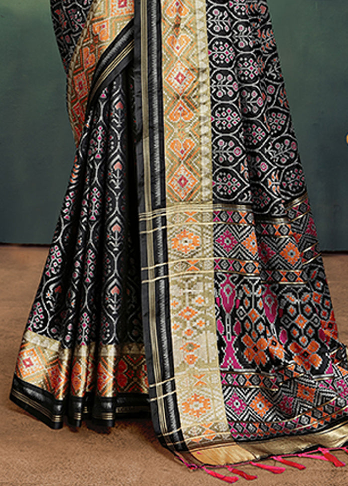 Black Spun Silk Saree With Blouse Piece