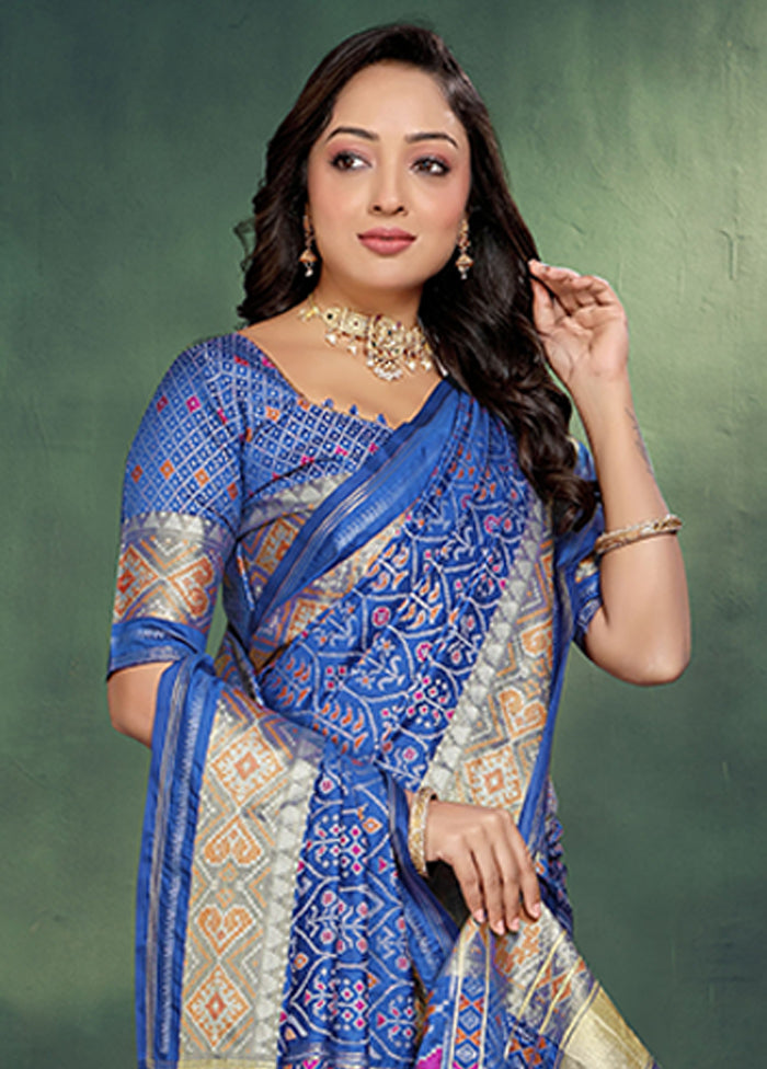 Blue Spun Silk Saree With Blouse Piece