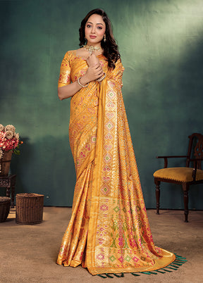 Yellow Spun Silk Saree With Blouse Piece