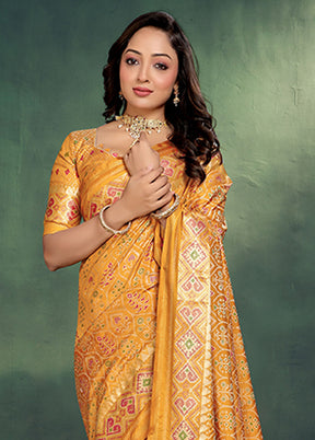 Yellow Spun Silk Saree With Blouse Piece