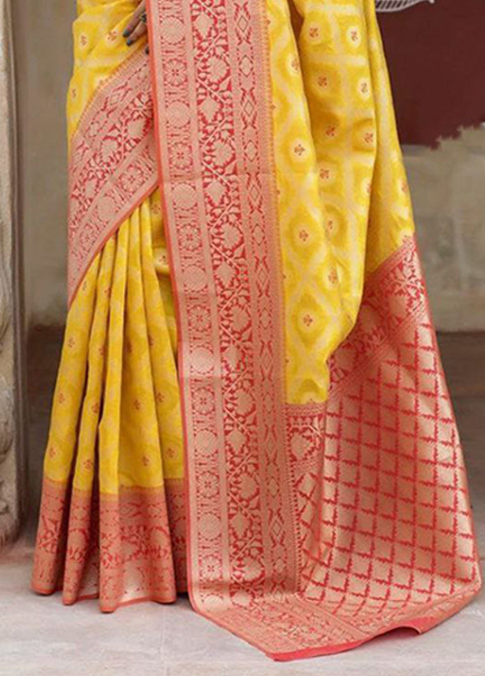 Yellow Spun Silk Saree With Blouse Piece