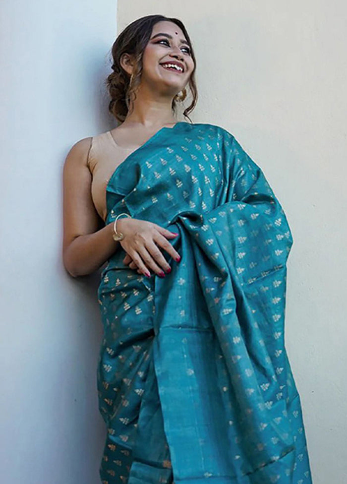 Blue Spun Silk Saree With Blouse Piece