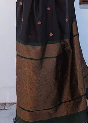 Black Spun Silk Saree With Blouse Piece