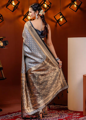 Grey Spun Silk Saree With Blouse Piece