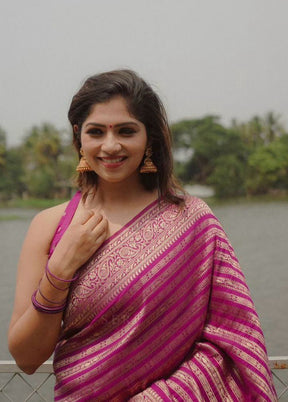 Rani Spun Silk Saree With Blouse Piece