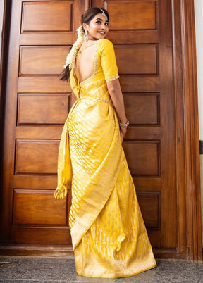 Yellow Spun Silk Saree With Blouse Piece