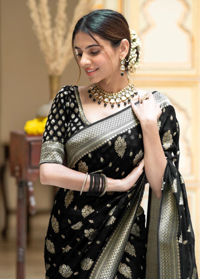 Black Spun Silk Saree With Blouse Piece