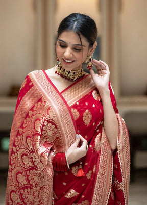 Red Spun Silk Saree With Blouse Piece