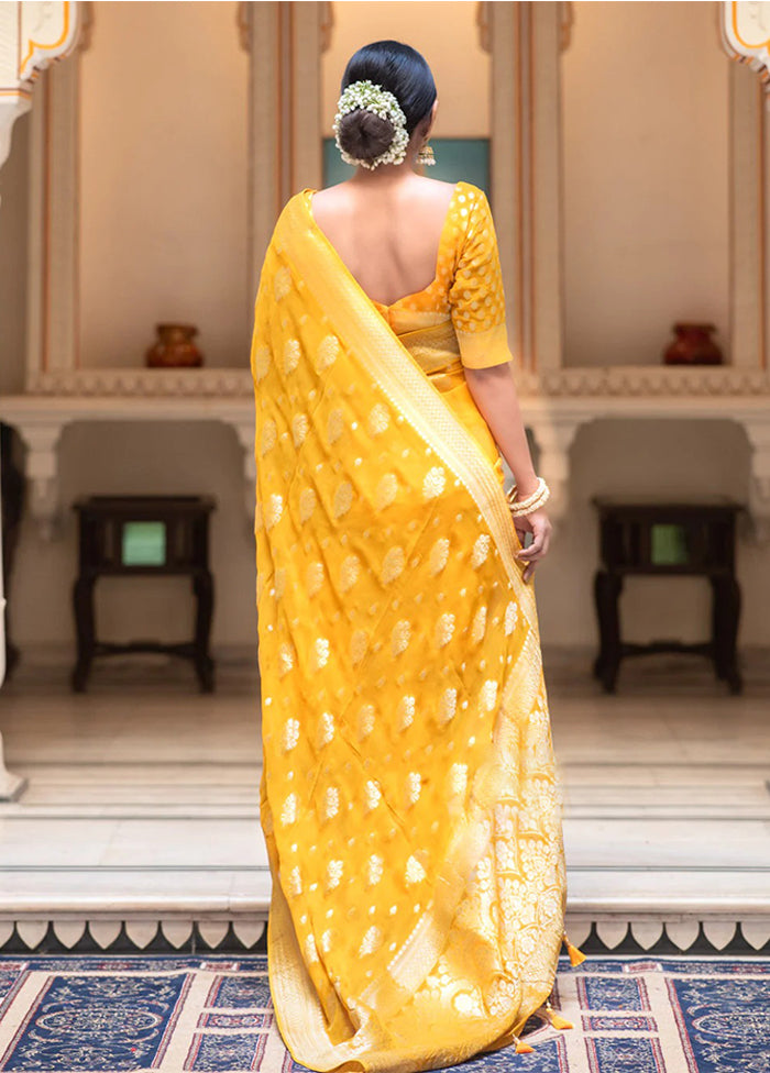 Yellow Spun Silk Saree With Blouse Piece