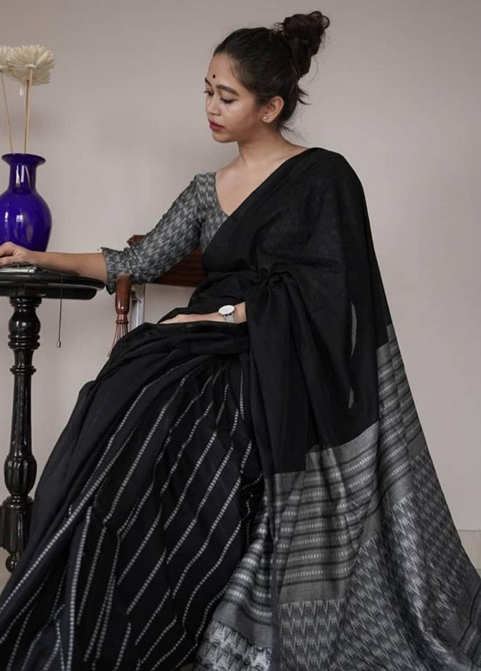 Black Spun Silk Saree With Blouse Piece
