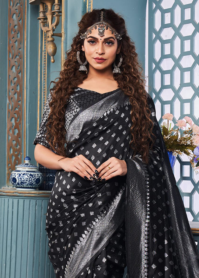 Black Spun Silk Saree With Blouse Piece