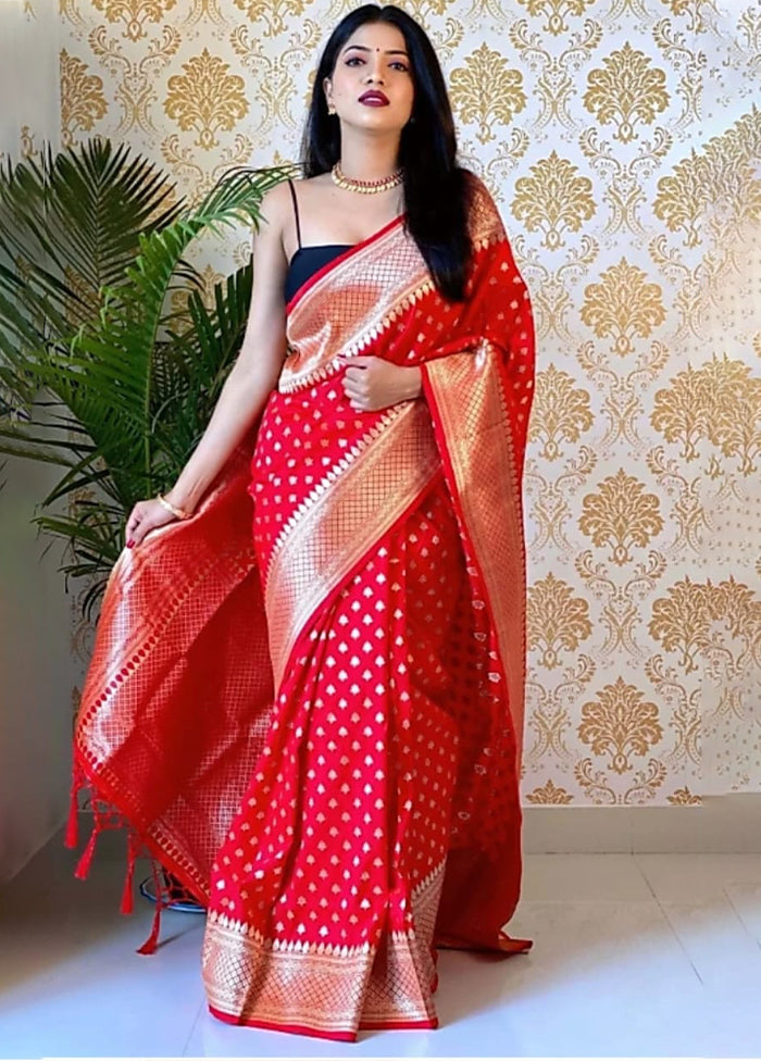 Red Spun Silk Saree With Blouse Piece