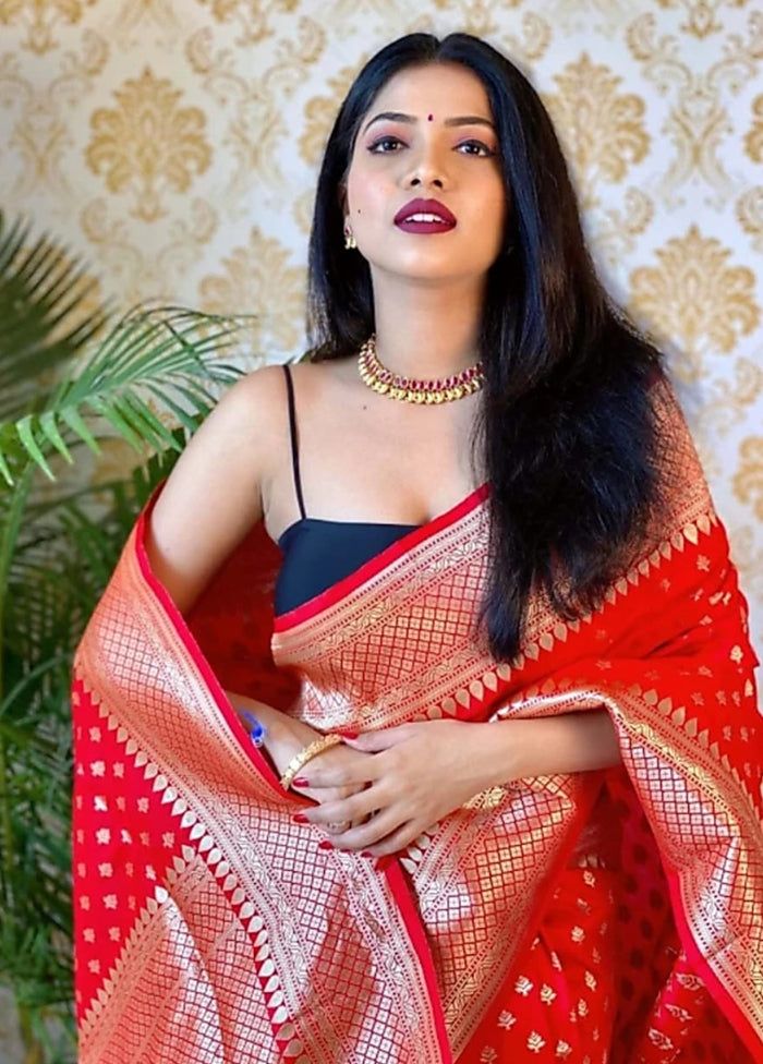 Red Spun Silk Saree With Blouse Piece