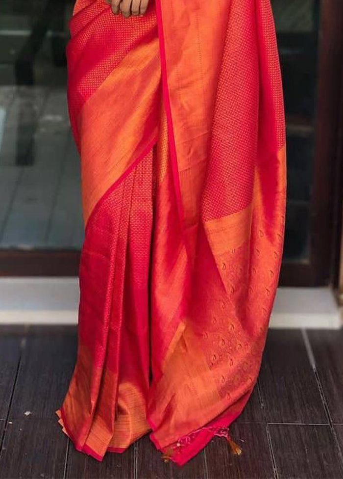 Red Spun Silk Saree With Blouse Piece