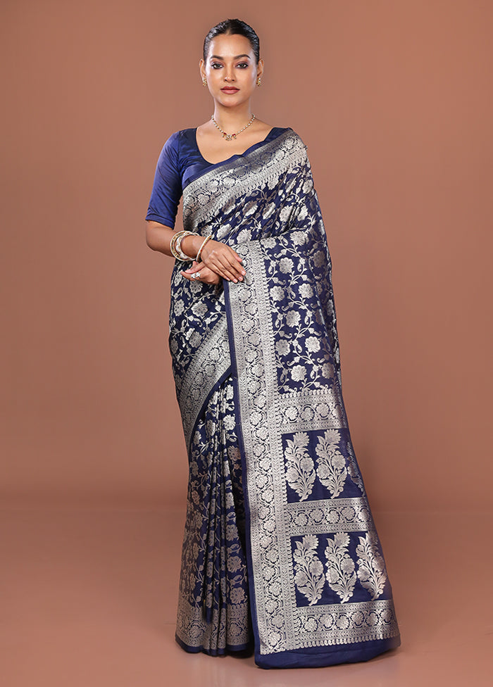 Blue Uppada Silk Saree With Blouse Piece