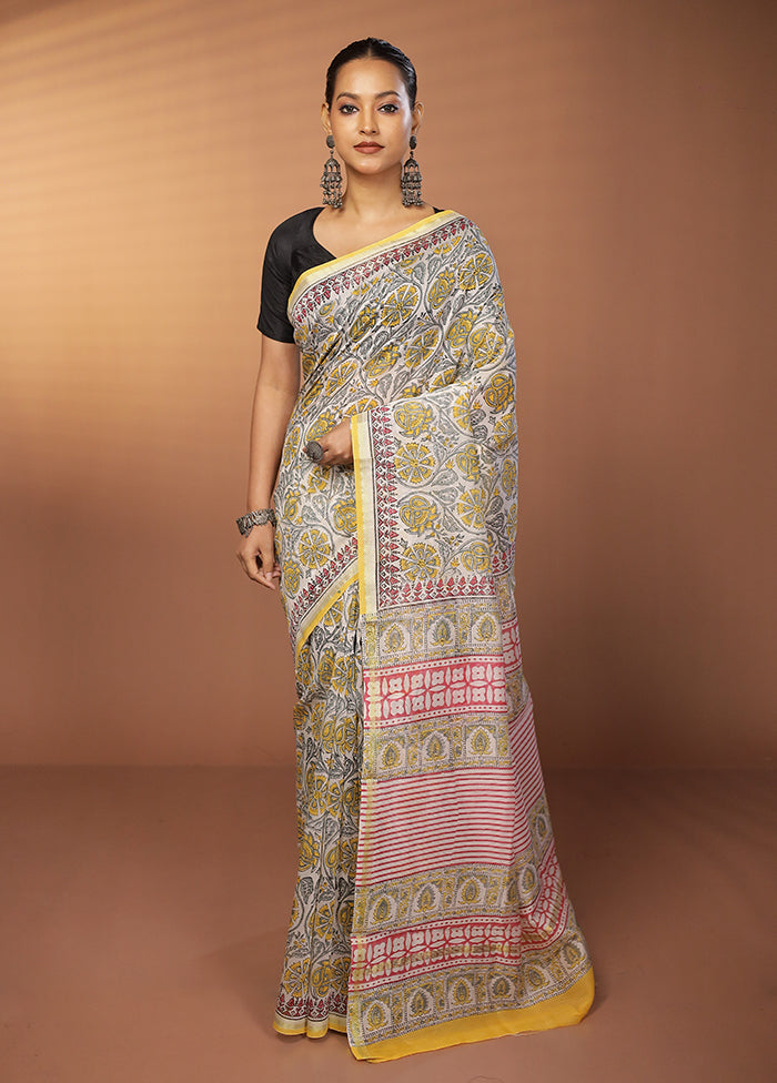 White Chanderi Silk Saree With Blouse Piece