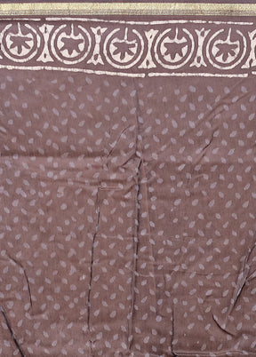 Grey Chanderi Silk Saree With Blouse Piece