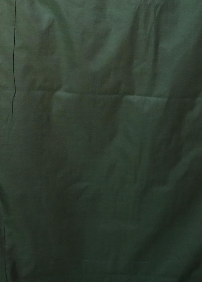 Green Uppada Silk Saree With Blouse Piece