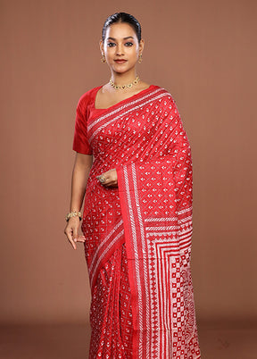 Red Handloom Kantha Stitch Pure Silk Saree With Blouse Piece