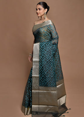 Green Kora Silk Saree With Blouse Piece