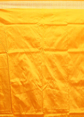 Maroon Handloom Bomkai Pure Silk Saree With Blouse Piece