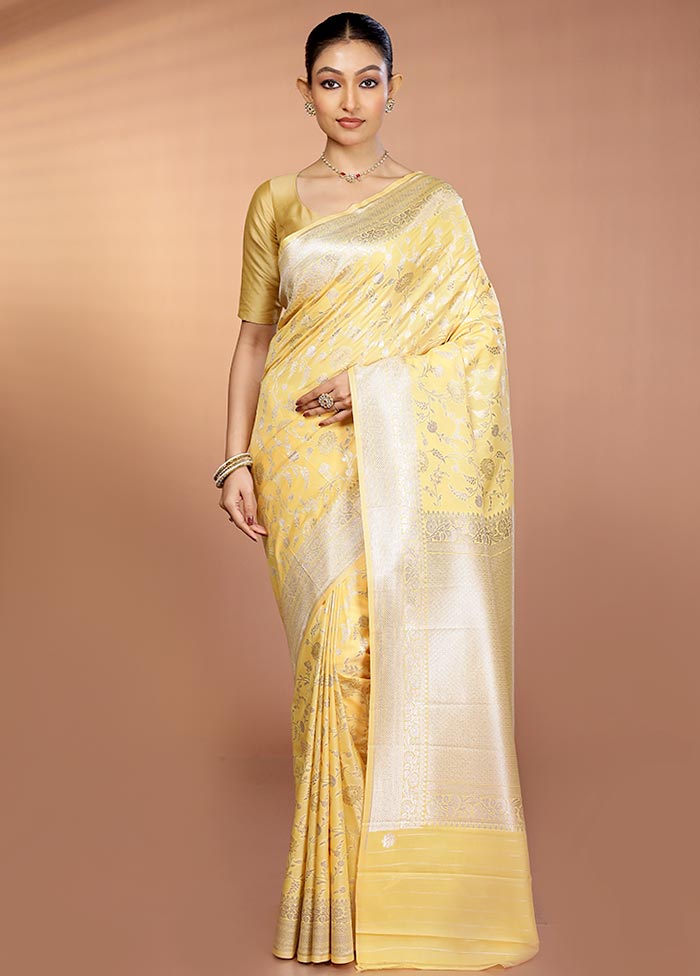Yellow Uppada Silk Saree With Blouse Piece