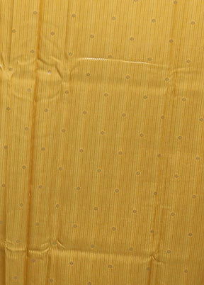 Yellow Uppada Silk Saree With Blouse Piece