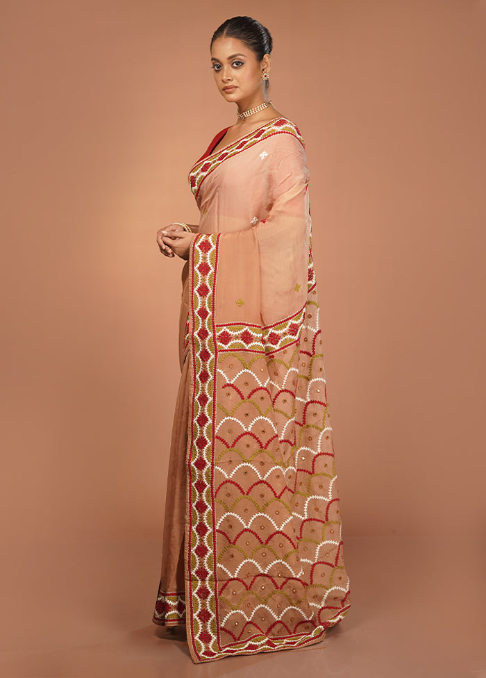Cream Handloom Pure Georgette Saree With Blouse Piece