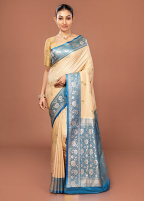 Cream Uppada Silk Saree With Blouse Piece