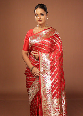 Red Uppada Silk Saree With Blouse Piece