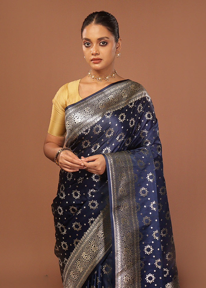 Blue Uppada Silk Saree With Blouse Piece