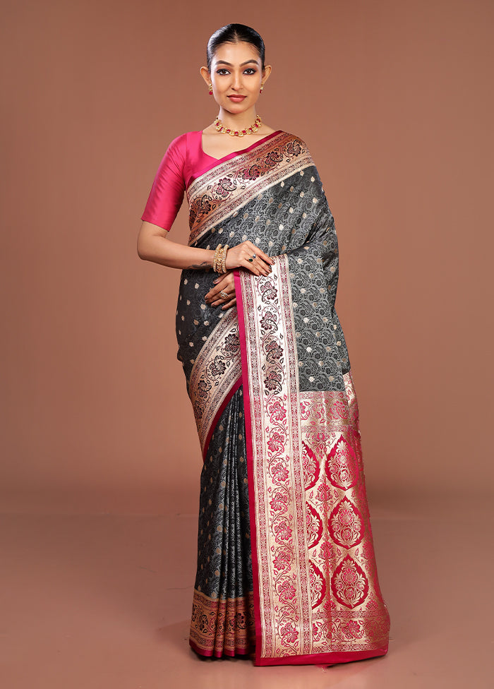Grey Tanchoi Silk Saree With Blouse Piece