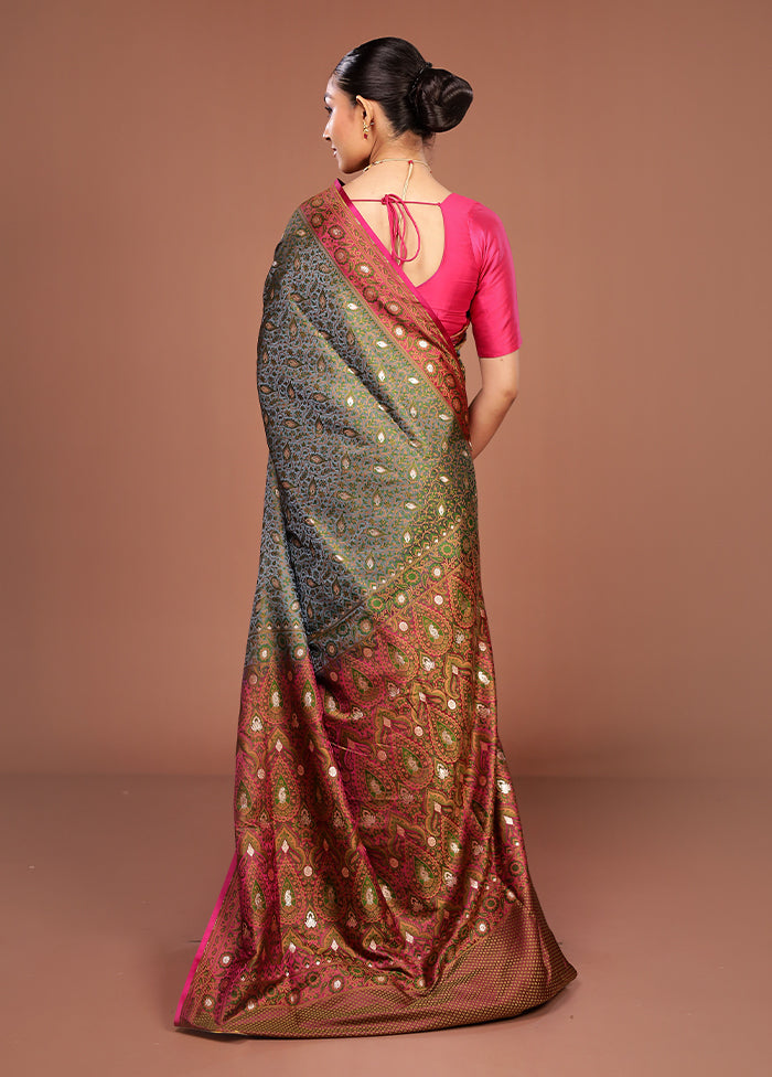 Grey Tanchoi Silk Saree With Blouse Piece