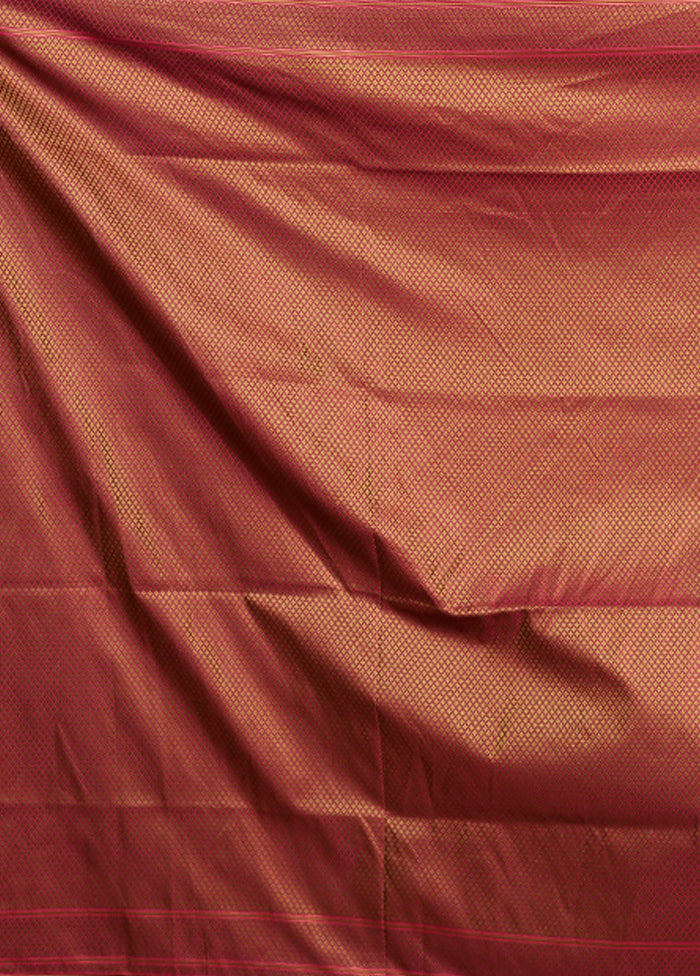 Grey Tanchoi Silk Saree With Blouse Piece