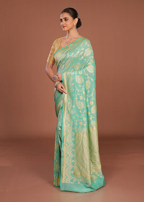 Green Handloom Pure Georgette Saree With Blouse Piece