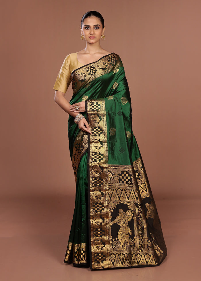 Green Handloom Kanjivaram Pure Silk Saree With Blouse Piece