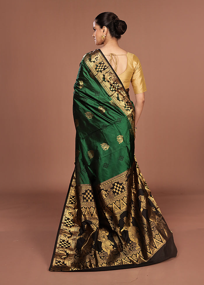 Green Handloom Kanjivaram Pure Silk Saree With Blouse Piece