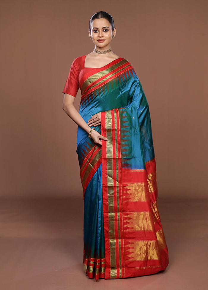 Green Handloom Kanjivaram Pure Silk Saree With Blouse Piece