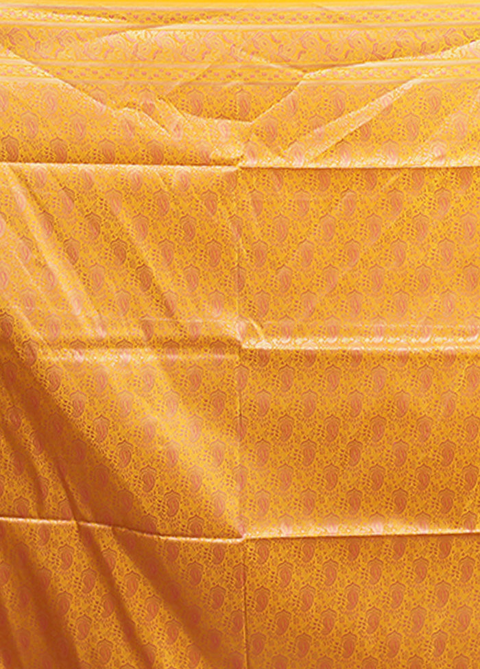 Yellow Jamewar Silk Saree With Blouse Piece