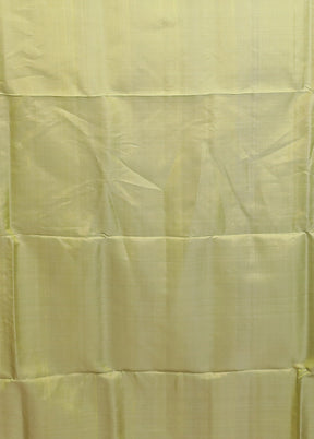 Green Handloom Kanchipuram Pure Silk Saree With Blouse Piece