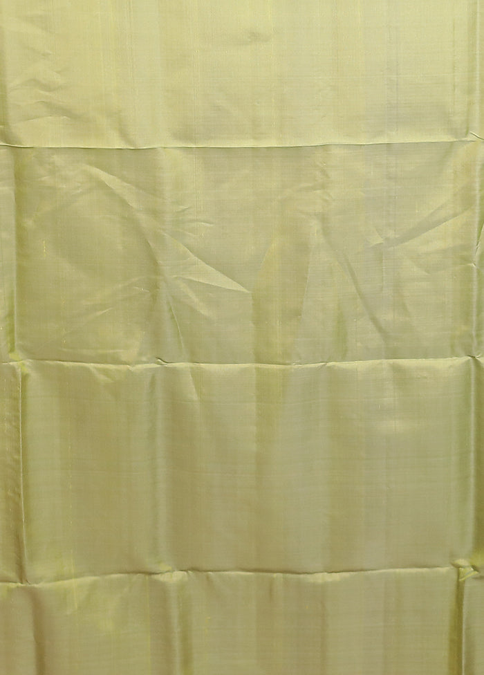 Green Handloom Kanchipuram Pure Silk Saree With Blouse Piece