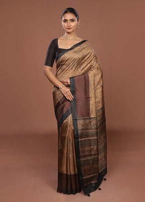 Cream Dupion Silk Saree With Blouse Piece