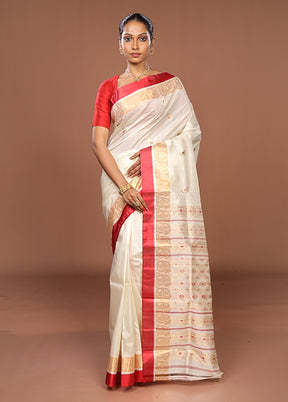 White Garad Pure Silk Saree Without Blouse Piece