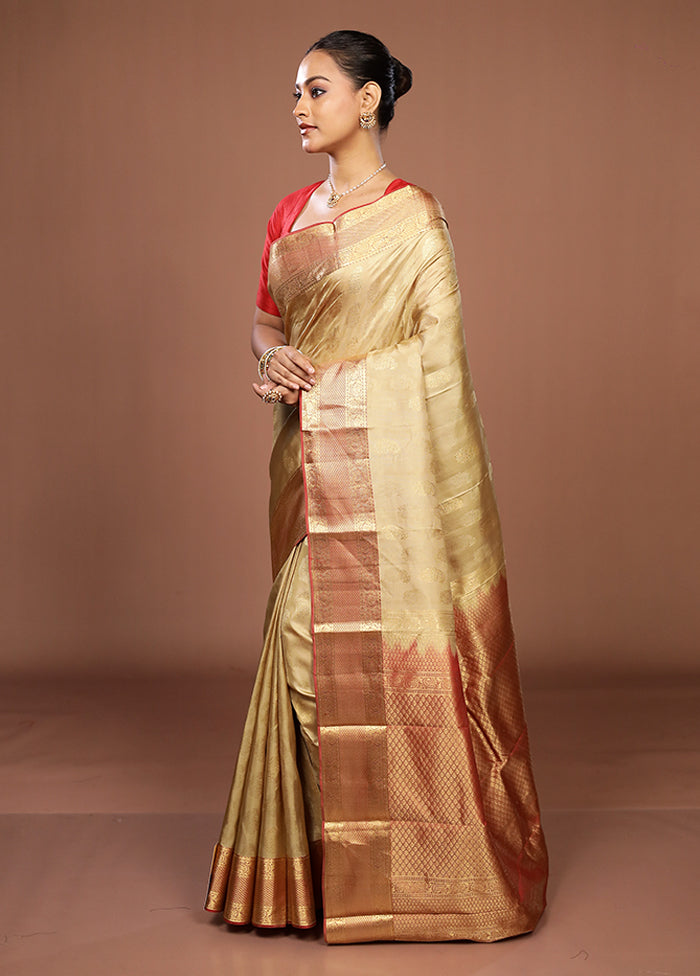 Cream Handloom Kanchipuram Pure Silk Saree With Blouse Piece