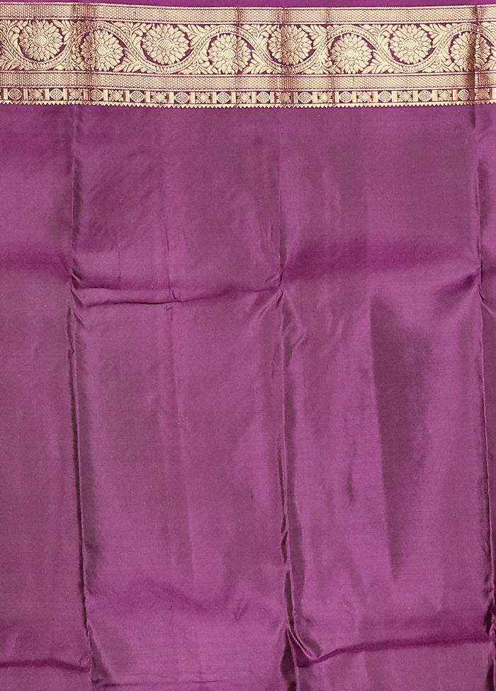 White Handloom Kanchipuram Pure Silk Saree With Blouse Piece