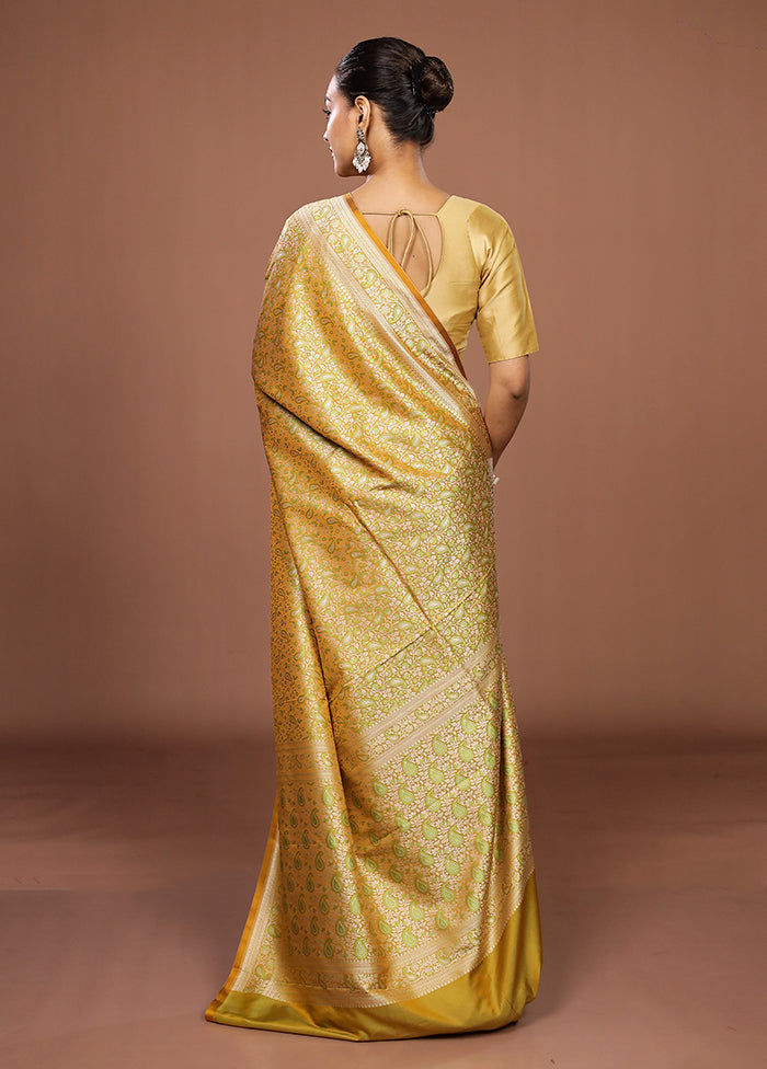 Yellow Jamewar Silk Saree With Blouse Piece