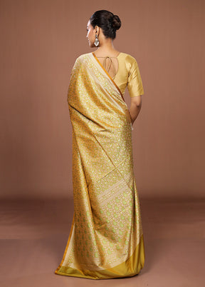 Yellow Jamewar Silk Saree With Blouse Piece