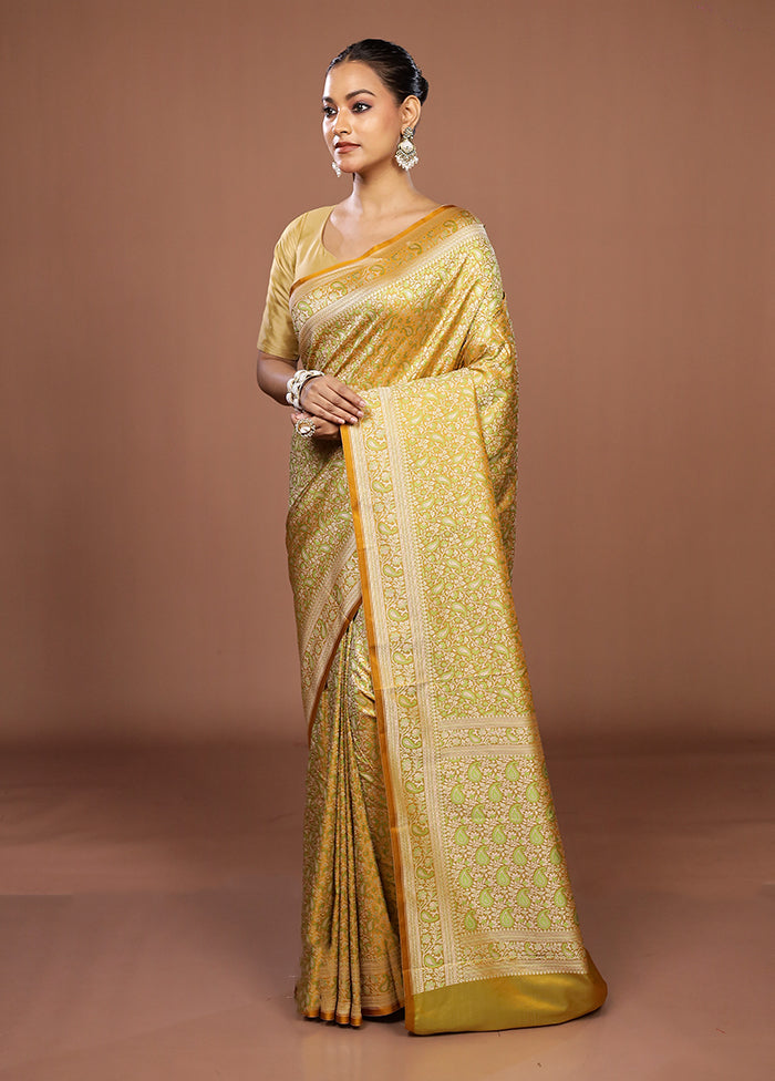 Yellow Jamewar Silk Saree With Blouse Piece